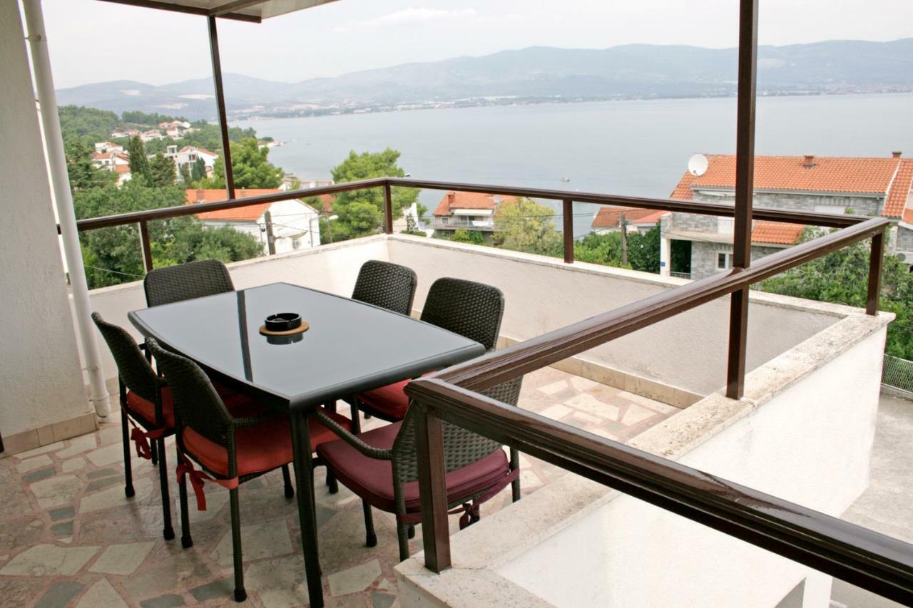 Apartments Villa Zvonimir Слатине Екстер'єр фото