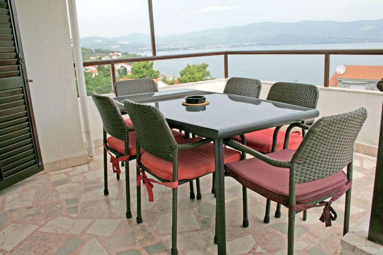 Apartments Villa Zvonimir Слатине Екстер'єр фото