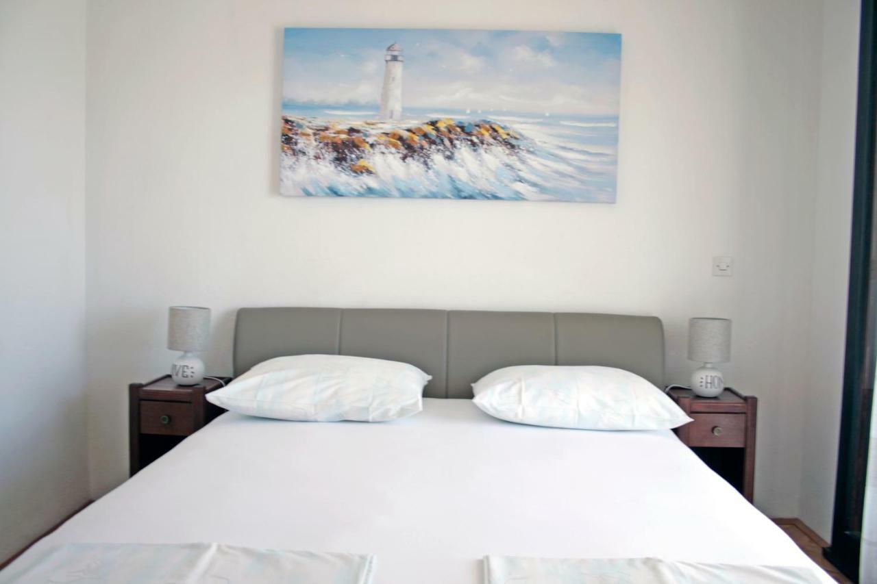 Apartments Villa Zvonimir Слатине Екстер'єр фото